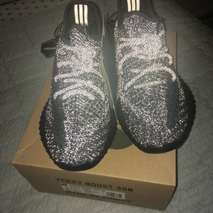 [260] 이지부스트 350V2 트리플블랙RF 이미지