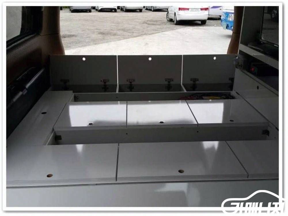 [현대]스타렉스 캠핑카 (3인승) #2026년특가 이미지