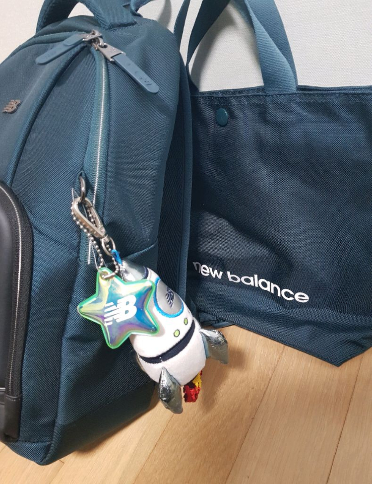 뉴발란스키즈 책가방--1