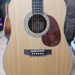 콜트 어스100 탑솔리드 통기타 팝니다.