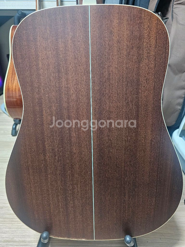 콜트 어스100 탑솔리드 통기타 팝니다.--1