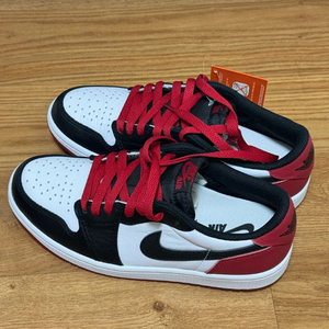 나이키 조던 1 레트로 로우 OG 블랙토 240 새상품 이미지