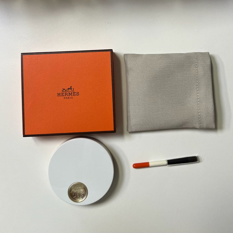 에르메스 아이섀도우 03 새상품--2