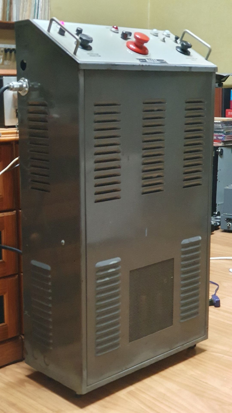 알텍 ALTEC S-15 거함급 진공관 파워앰프 이미지