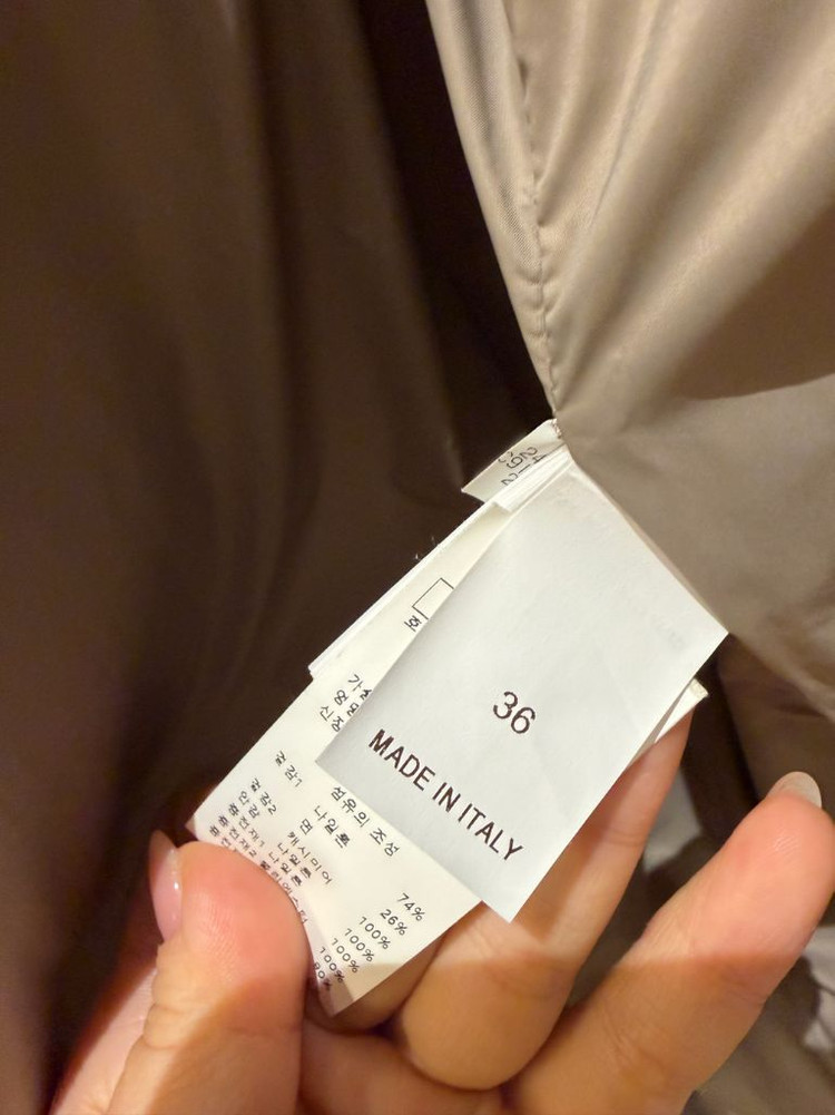 브루넬로 쿠치넬리 여성 패딩 점퍼 이미지