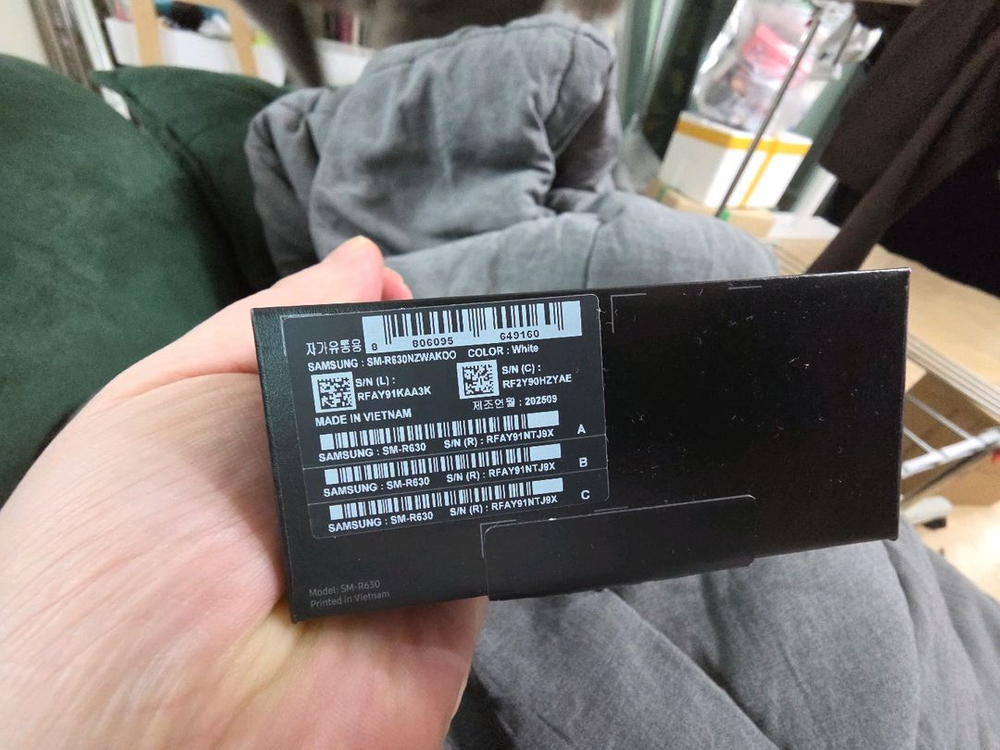 갤럭시 버즈3 프로 무선 이어폰 이미지