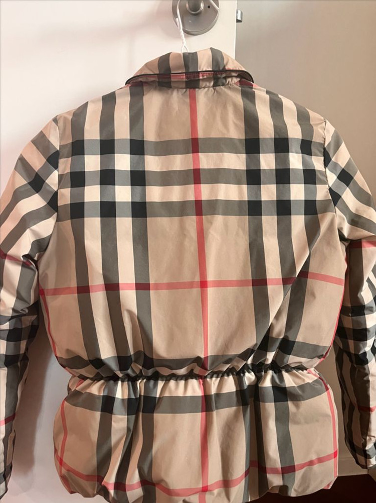 버버리 패딩 14y--3