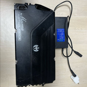 동도s8 1세대 48V 58Ah 배터리 이미지