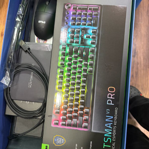 레이저 헌츠맨 v3 pro키보드 레이저 바이퍼 v3 pro 마우스 이미지