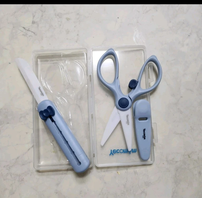 예꼬맘 세라믹 휴대용 이유식 가위+칼 세트(구입가2만원) 이미지