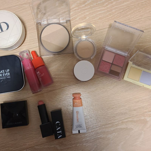 디올 쿠션 파우더(퍼플) 외