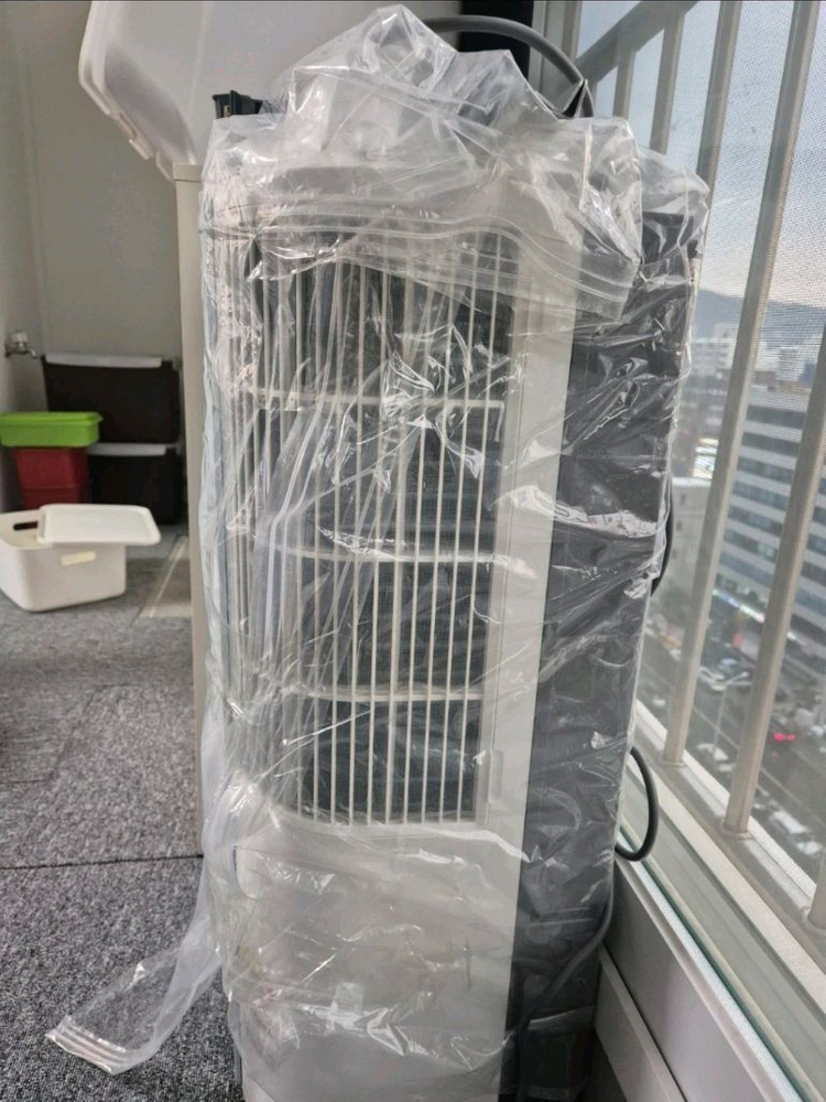 삼성 윈도우핏 창문형 에어컨 AW05A5171BZA 이미지