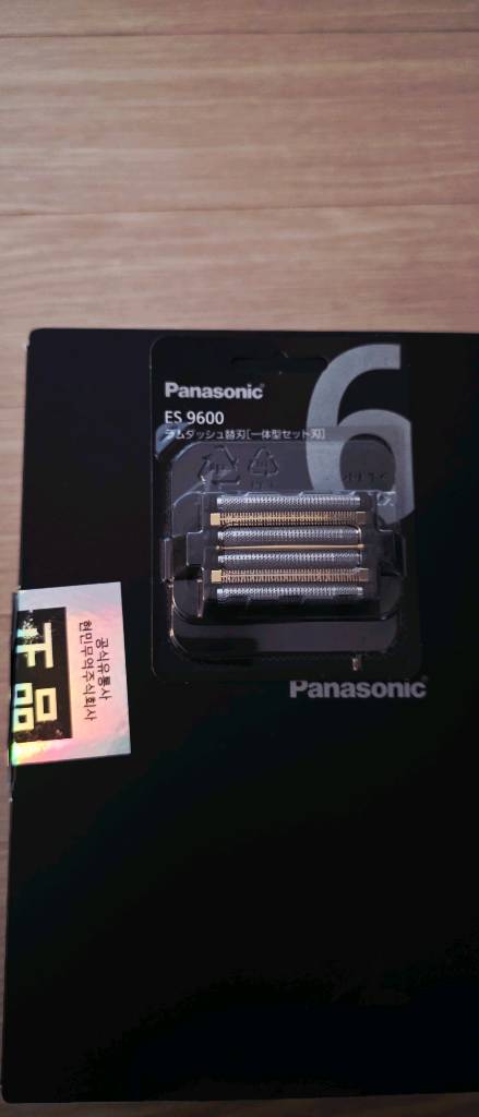 파나소닉 람대쉬 ES-LS9AX K 충전식 6중날 면도기 새제품급입니다 추가 새상품 6중날면도날(9만원 상당)--2