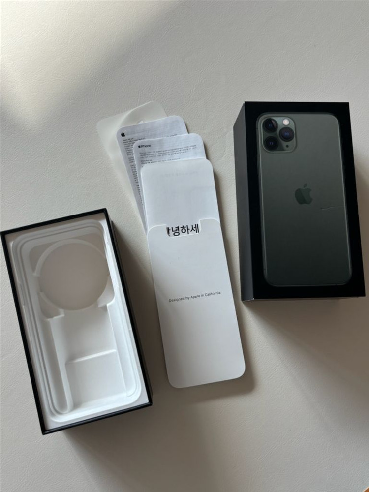 아이폰 11 Pro 256GB 미드나잇 그린 빈박스 이미지