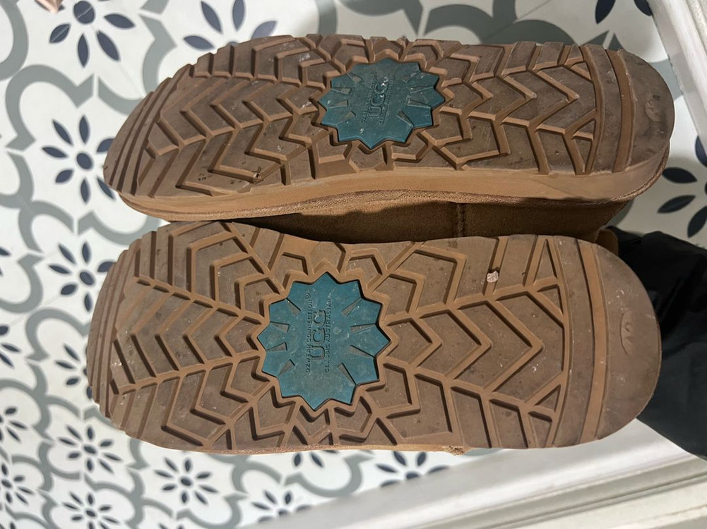 어그 맨즈 미니 체스트넛 273mm--2