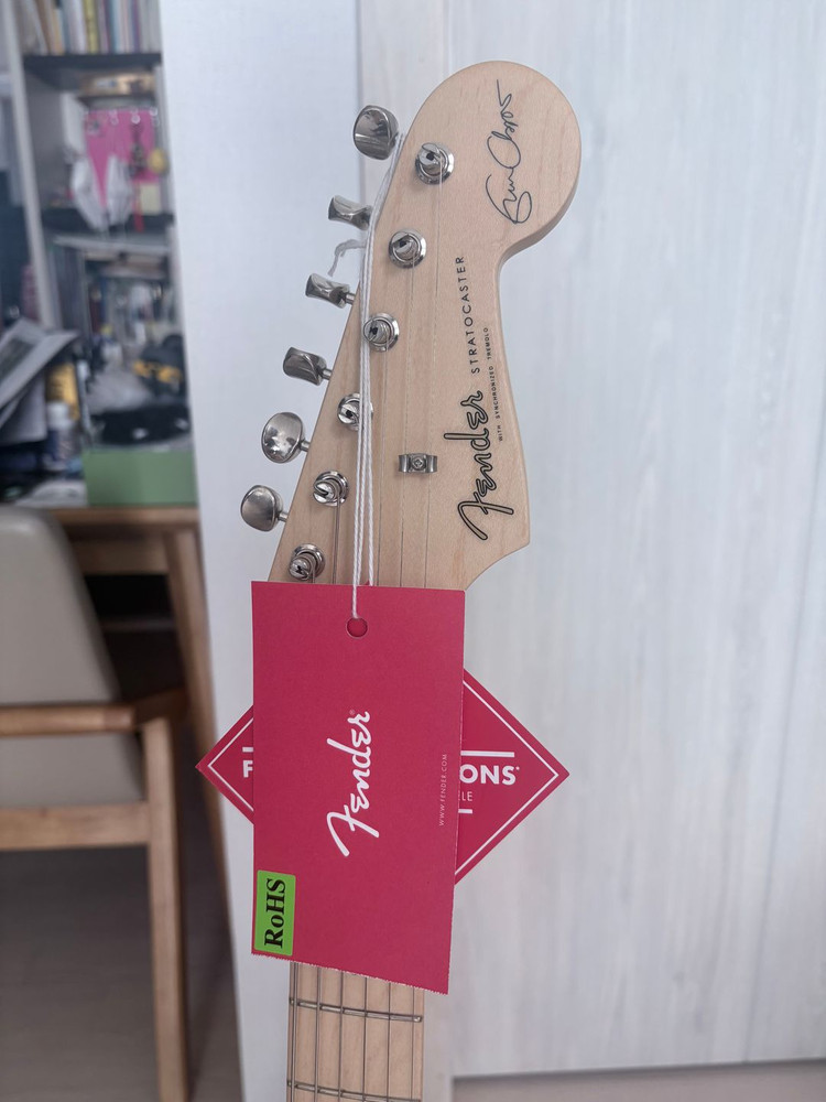 펜더 일렉기타 에릭클랩튼 스트라토케스터(Fender Eric Clapton Stratocaster) 이미지