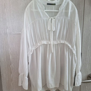 리본 셔링 블라우스 F