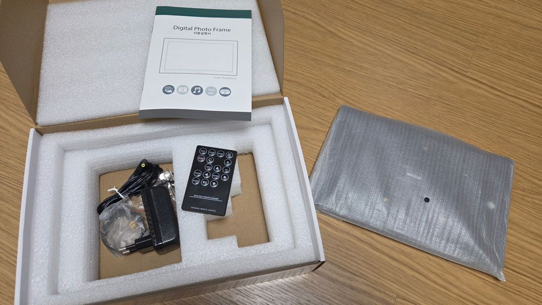 카멜 10인치 액자 모니터 판매--2