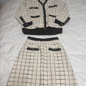 타임 가디건 스커트 셋업