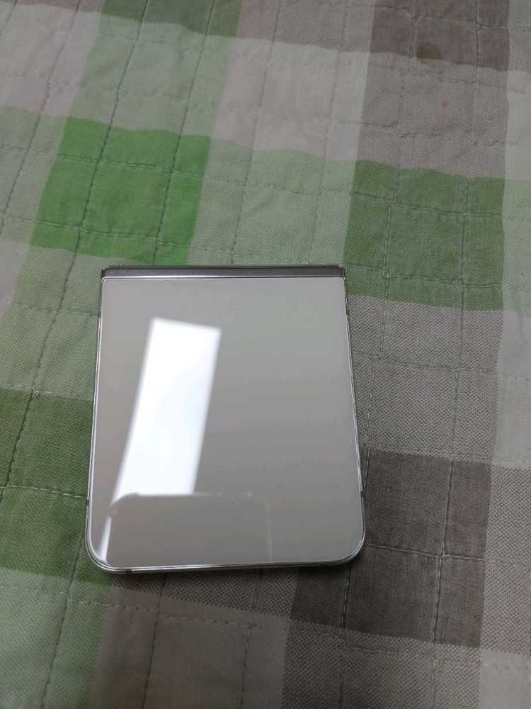 A급 ㅡ Z플립5 256GB--1