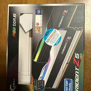 [서린정품] G.SKILL DDR5-6400 CL32 TRIDENT Z5 RGB J 64GB(32x2) 화이트 이미지
