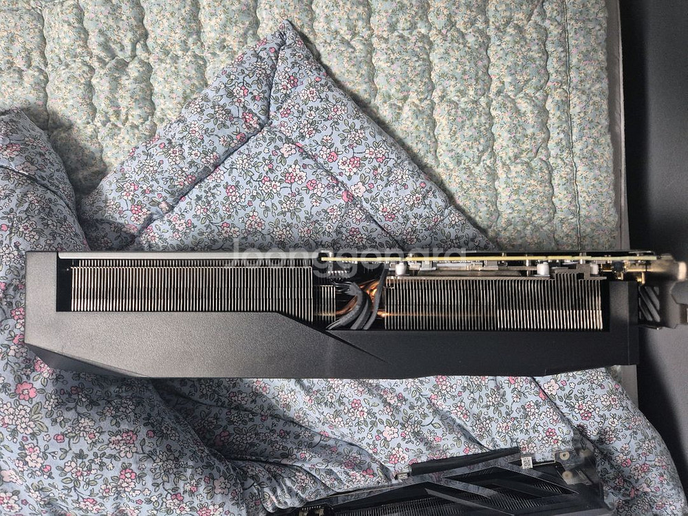 RTX 4070 SUPER 어로스마스터--1