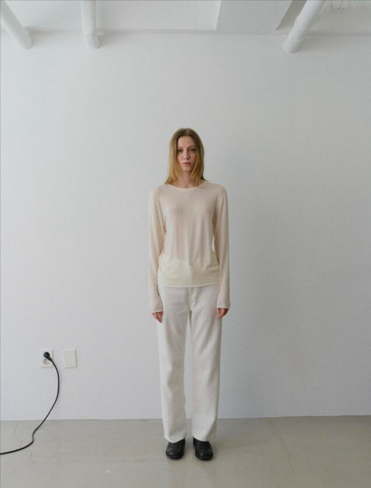 LETTER 레터 데미지 데님 오프화이트 [Exclusive] Amor damage denim (off white)--1