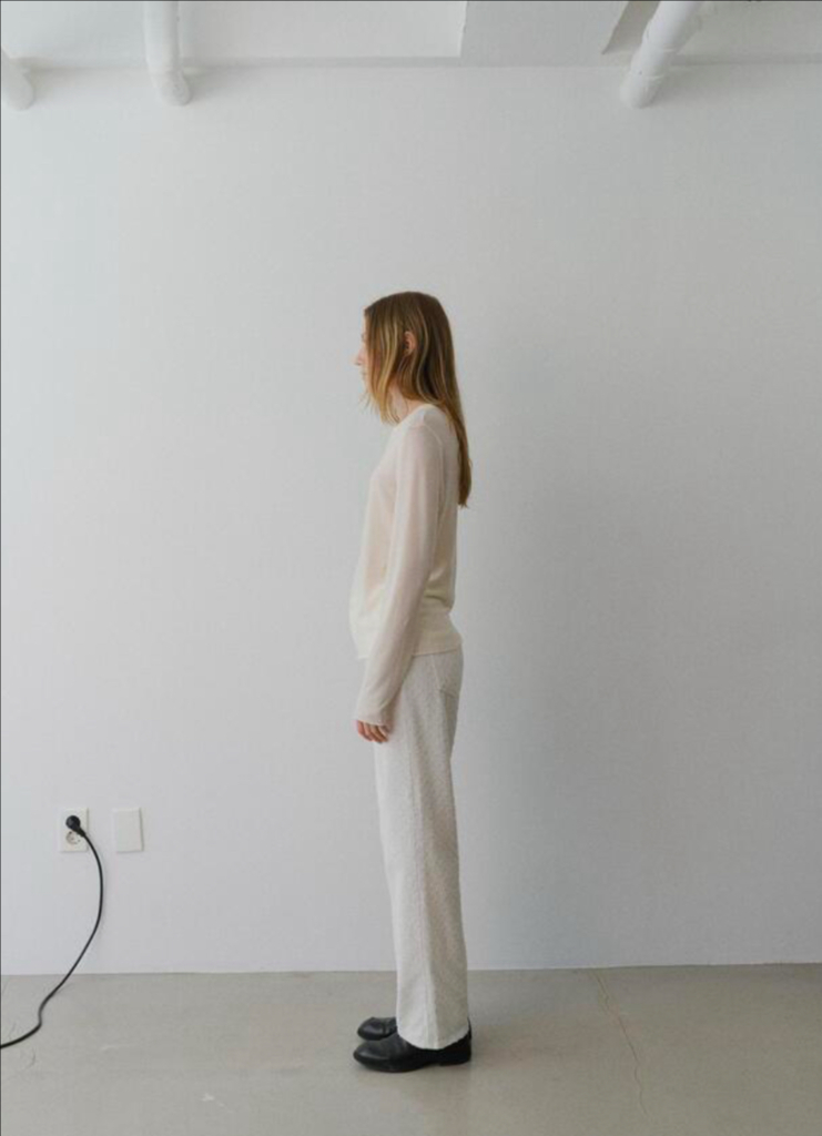 LETTER 레터 데미지 데님 오프화이트 [Exclusive] Amor damage denim (off white)--2