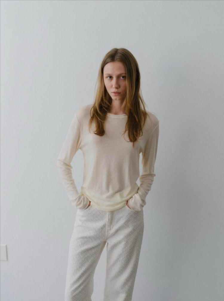 LETTER 레터 데미지 데님 오프화이트 [Exclusive] Amor damage denim (off white)--4