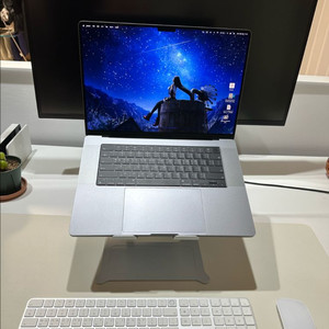맥북 프로 16인치 m1 pro 이미지