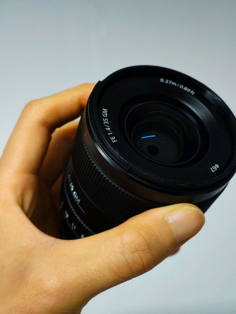 소니 35mm f1.4 gm 단렌즈 팝니다--4