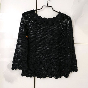 핸드메이드 블랙 손뜨게 니트 이미지