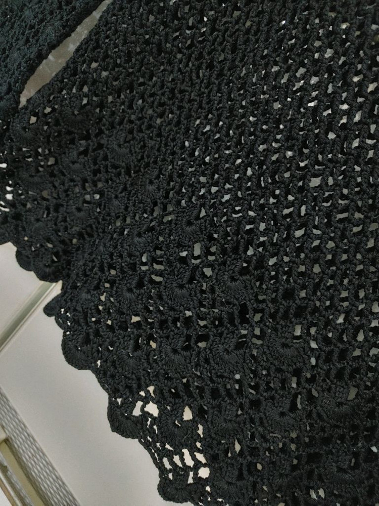 핸드메이드 블랙 손뜨게 니트 이미지