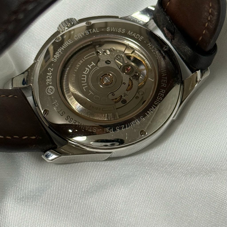 해밀턴 재즈마스터 오픈하트 40mm 흰판 판매합니다--2