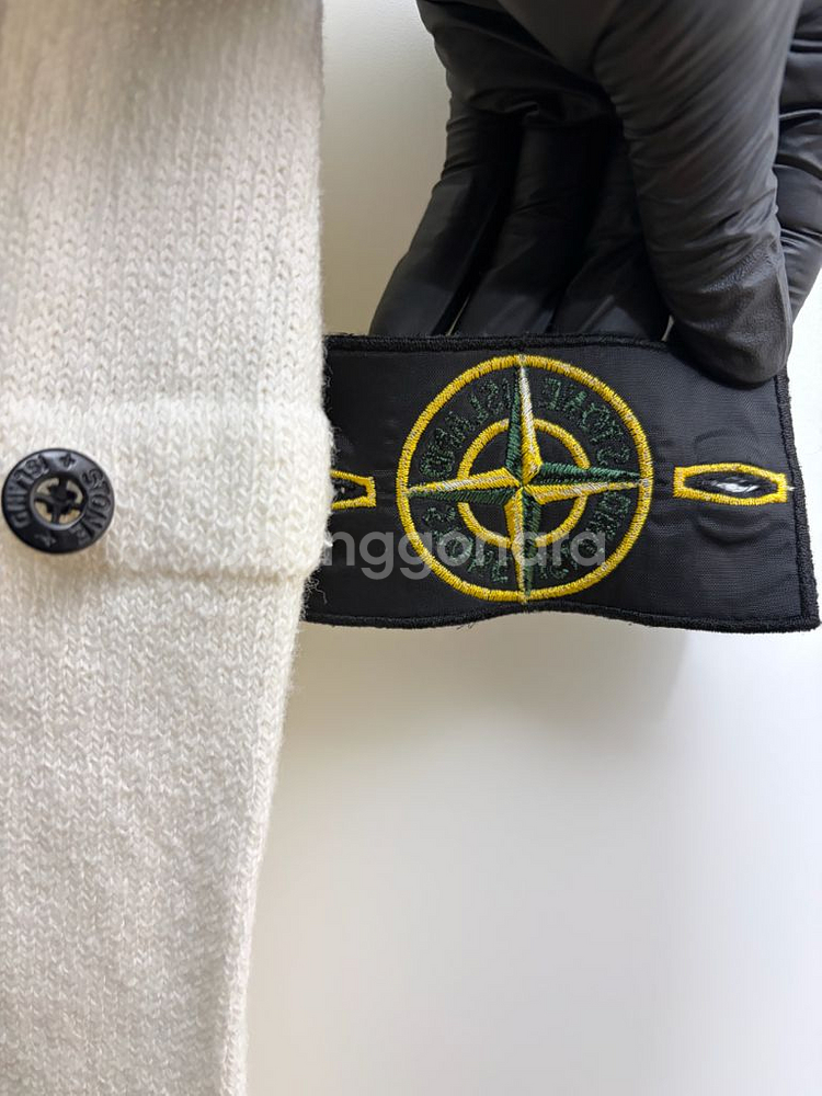 스톤아일랜드 정품 아이보리 가디건 100--3