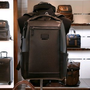 투미(TUMI) CFX 왓킨스 카본 탄소섬유 백팩