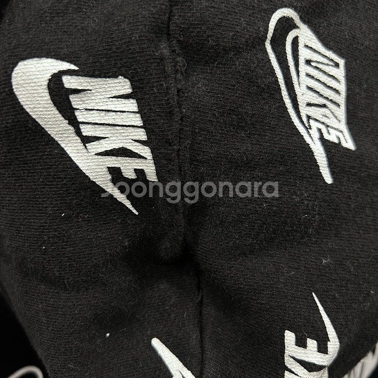 나이키 올드스쿨 에센셜 프린트 풀오버 후드티--4