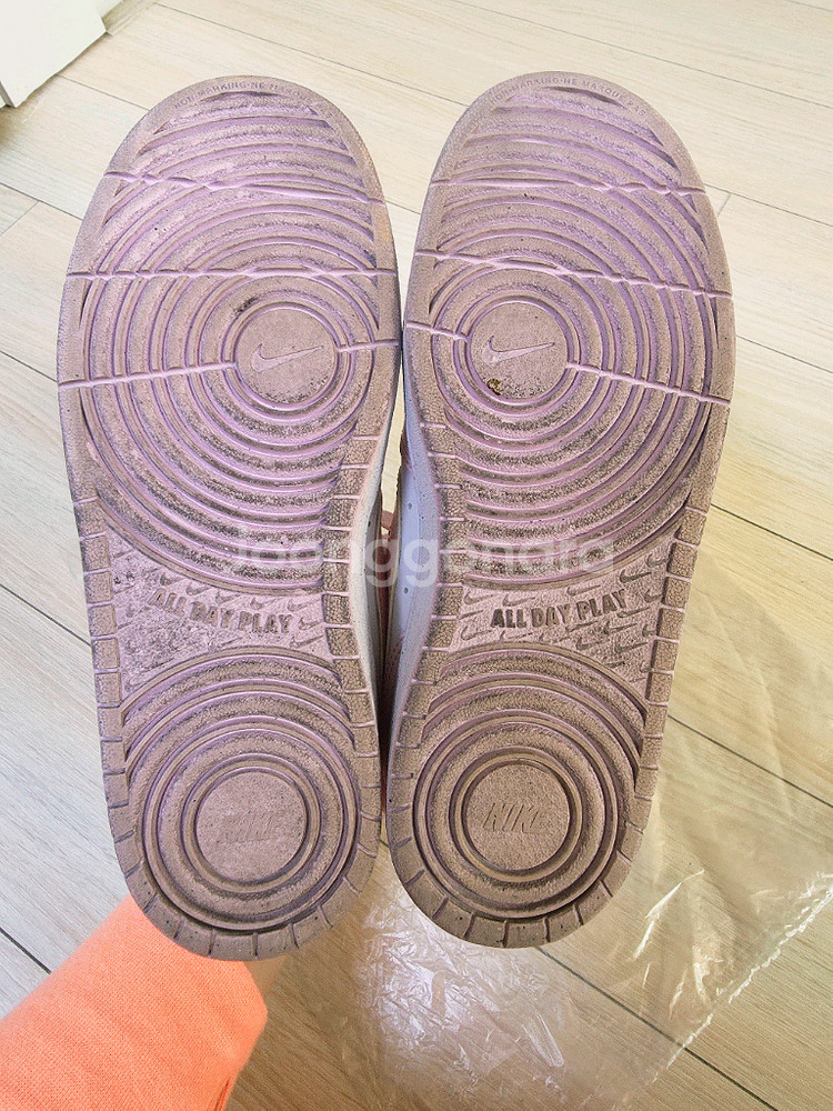 나이키코트버로우핑크운동화--5