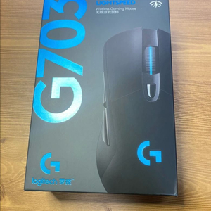 로지텍 g703 hero 게이밍 마우스 판매합니다.