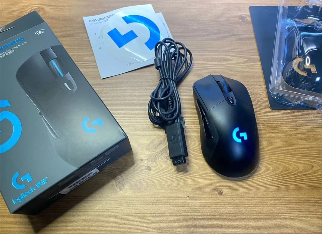 로지텍 g703 hero 게이밍 마우스 판매합니다. 이미지
