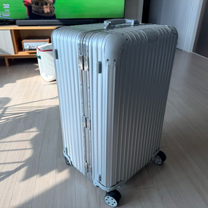 [가격인하]리모와 오리지널 트렁크 실버