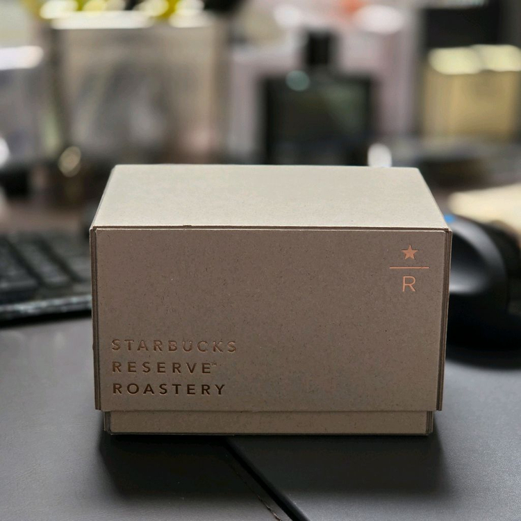스타벅스 리저브 로스터리 뉴욕 머그컵 (화이트)--4