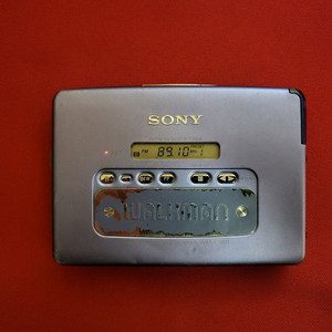 소니워크맨 WM-FX811 정상작동품