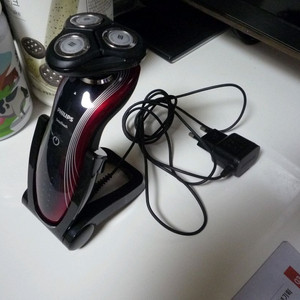 필립스 전기면도기 RQ-1175 ----8만(직거래/택-착불)