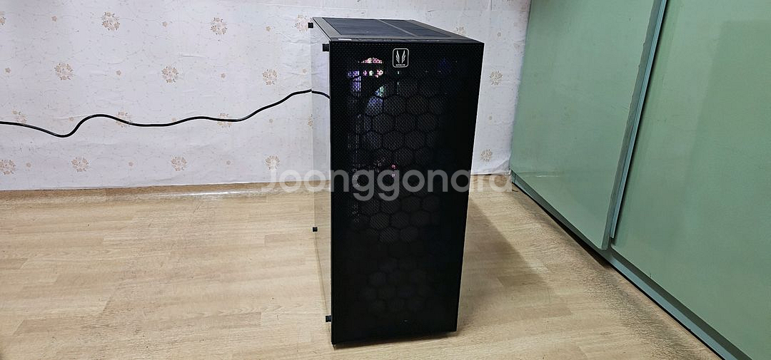 AMD 라이젠7 7800X3D 반본체 판매합니다--3
