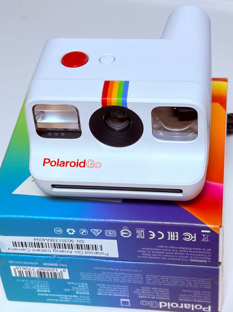 폴라로이드 GO 미니 화이트 풀박스 즉석카메라--1