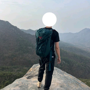 아크테릭스 미우라 35 백팩 팝니다