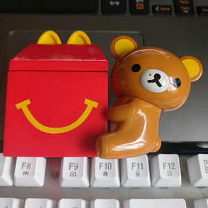 맥도날드 해피밀 리락쿠마 피규어 이미지