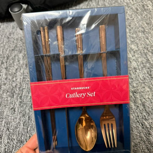 스타벅스 홀리데이 글램 커트러리 세트