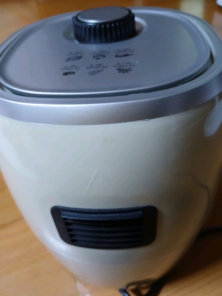 퀸메이드 에어프라이어 3.5L 이미지